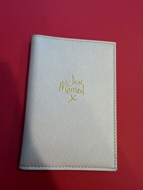 Just Married Passport Holder Rose Gold